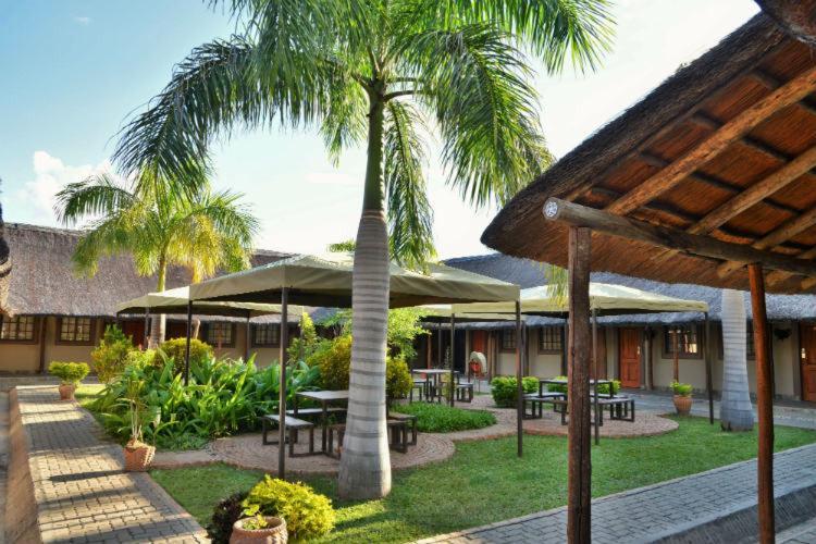 Thebe River Safaris Kasane Ngoại thất bức ảnh