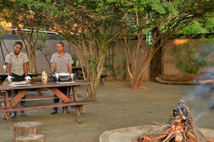 Thebe River Safaris Kasane Ngoại thất bức ảnh